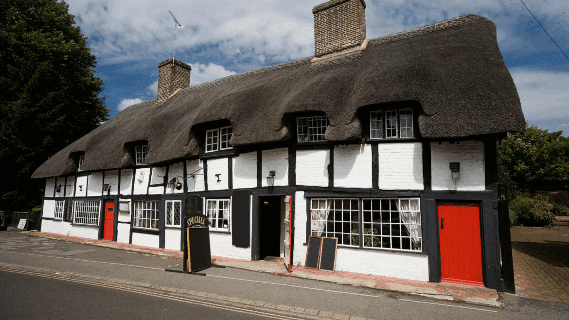 why expats return to the UK
